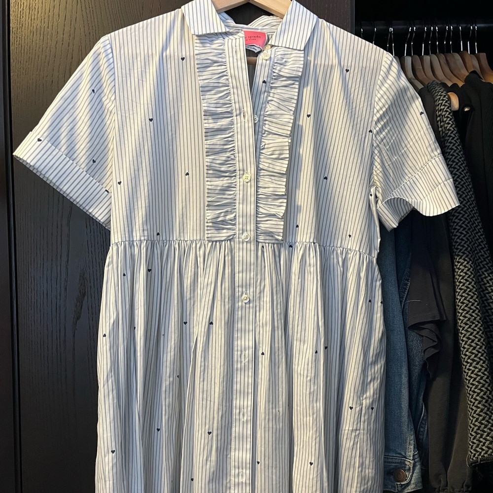 Kate spade collared dress with navy blue stripes and micro blue hearts 💙